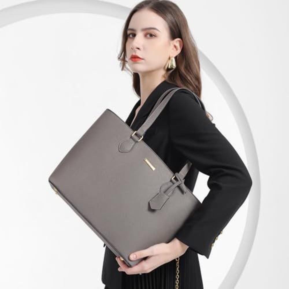 Matching 4-Piece Handbag Collection - Picture 2 of 9